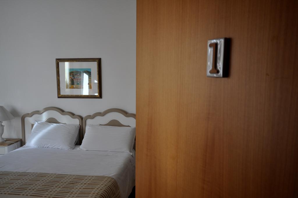 Le Suites Di Tevere Home Rome Room photo