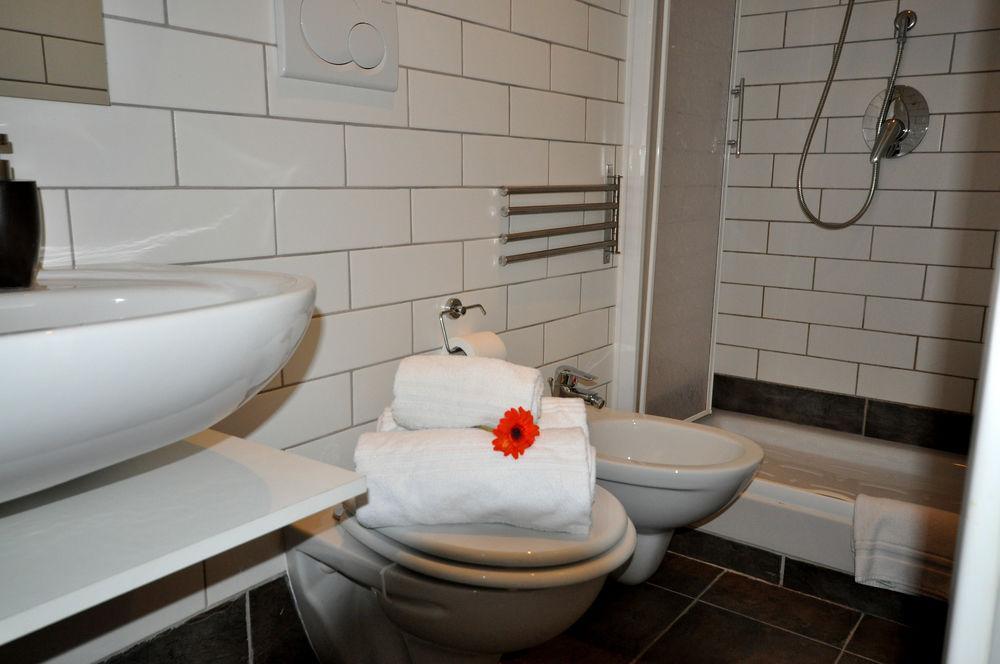 Le Suites Di Tevere Home Rome Exterior photo