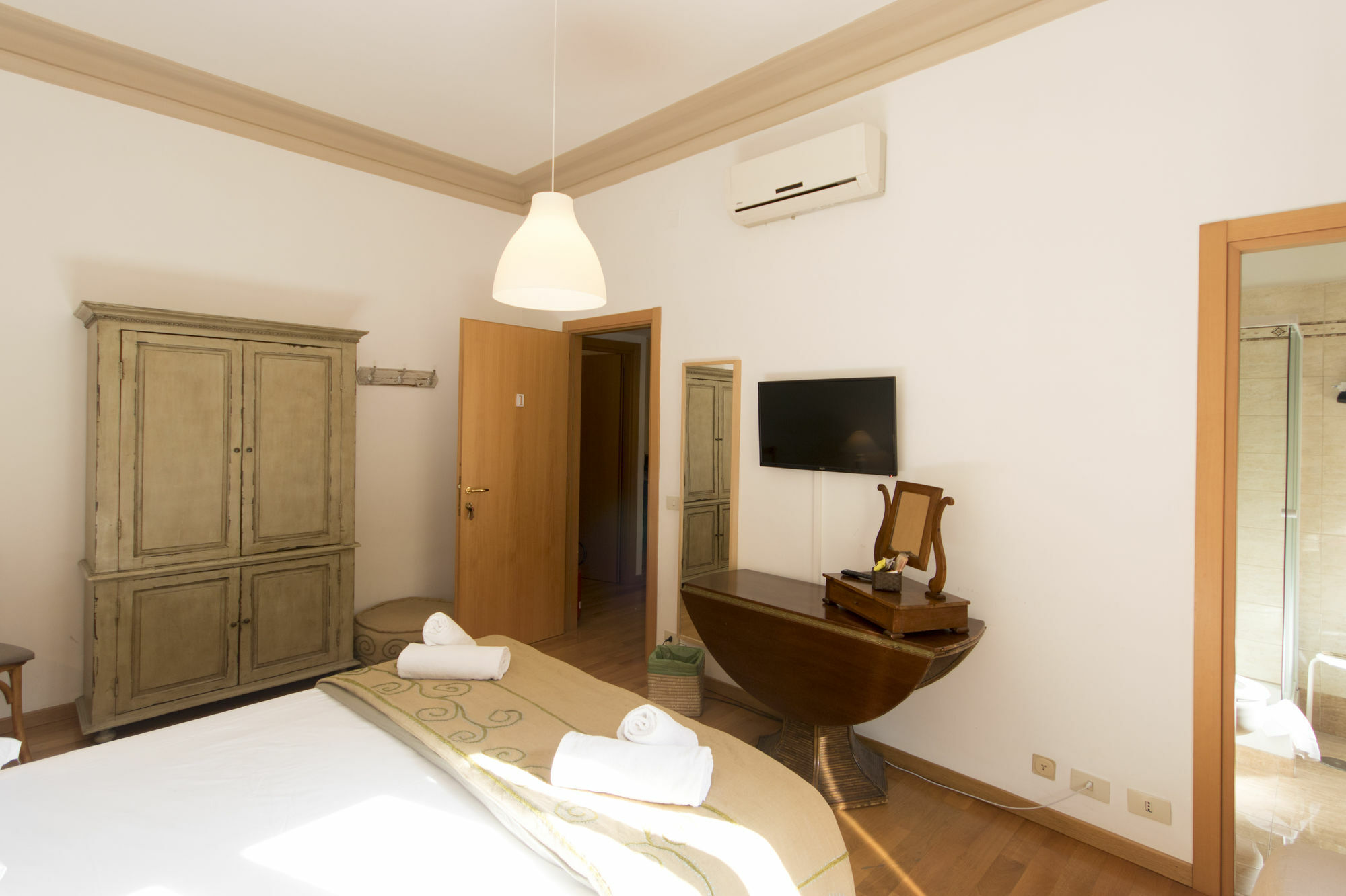 Le Suites Di Tevere Home Rome Exterior photo